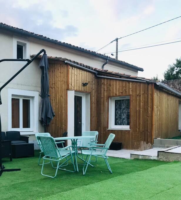 Ferienwohnung L'Ecolier Futuroscope 4 Personnes Beaumont  Exterior foto
